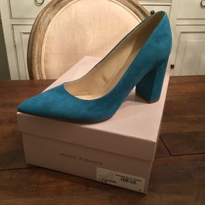 NIB Marc Fisher Viviene Teal Blue Suede Pumps 7.5
